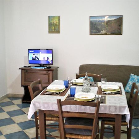 דירות אורוסיי Residenza Marina מראה חיצוני תמונה